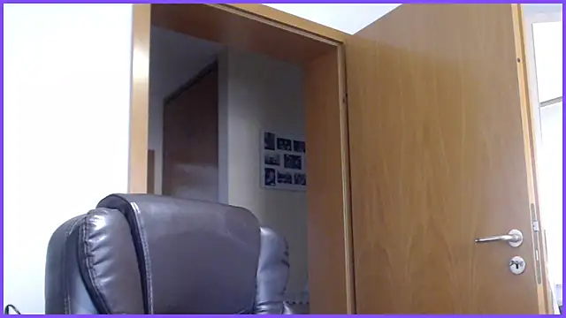 Sissygera online show from 02-28-25, 02:42