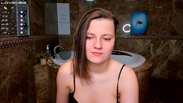 MelindaTin online show from 01-08-26, 12:24