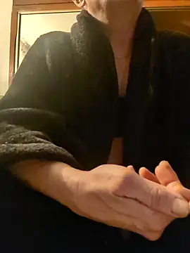 Snapshot of bobby69cock chatting on 12-20-24, 11:10 bobby69cock online show from 12-20-24, 11:10