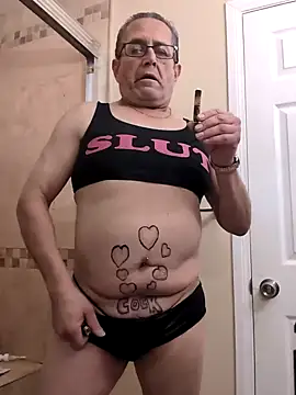 Snapshot of bobby69cock chatting on 01-03-25, 06:22 bobby69cock online show from 01-03-25, 06:22