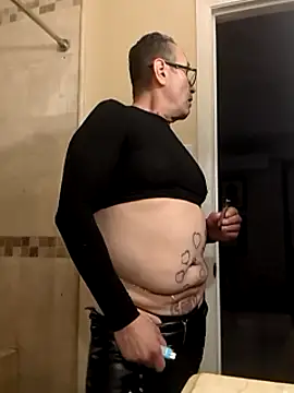 Snapshot of bobby69cock chatting on 02-15-25, 10:55 bobby69cock online show from 02-15-25, 10:55