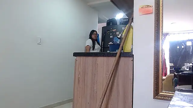 Ixchel Anaid online show from 03-01-25, 12:56