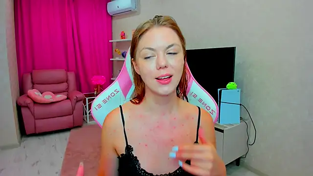 Strawberrye online show from 07-03-26, 04:30