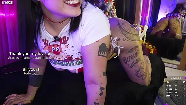 Snapshot of Rachellkors chatting on 12-15-25, 09:13 Rachellkors online show from 12-15-25, 09:13