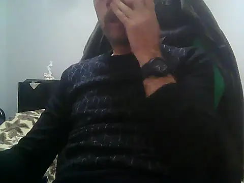 Snapshot of boran34 chatting on 01-08-26, 08:44 boran34 online show from 01-08-26, 08:44