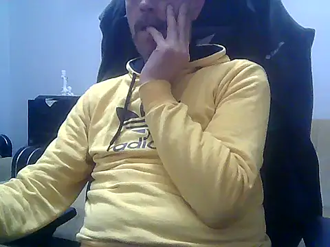 Snapshot of boran34 chatting on 02-05-26, 04:11 boran34 online show from 02-05-26, 04:11