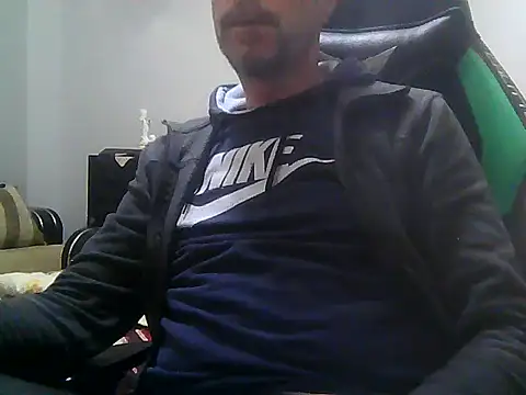 Snapshot of boran34 chatting on 02-17-26, 09:32 boran34 online show from 02-17-26, 09:32