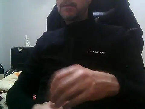 Snapshot of boran34 chatting on 02-25-26, 08:51 boran34 online show from 02-25-26, 08:51