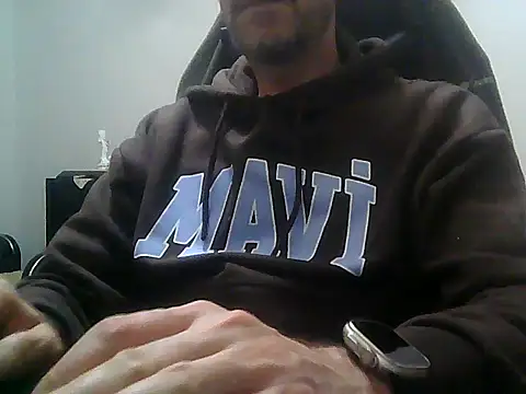 Snapshot of boran34 chatting on 03-14-26, 09:31 boran34 online show from 03-14-26, 09:31