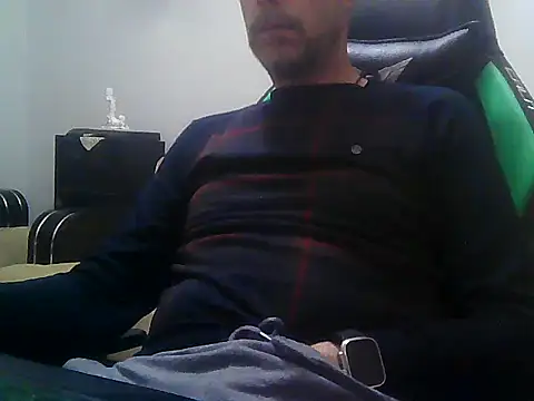 Snapshot of boran34 chatting on 03-26-26, 04:34 boran34 online show from 03-26-26, 04:34