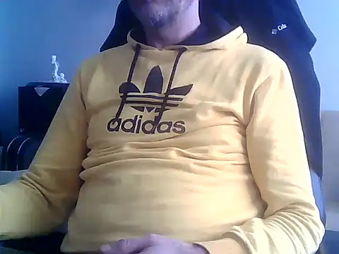 Snapshot of boran34 chatting on 04-05-26, 11:18 boran34 online show from 04-05-26, 11:18