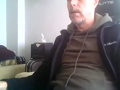 Snapshot of boran34 chatting on 04-11-26, 11:25 boran34 online show from 04-11-26, 11:25