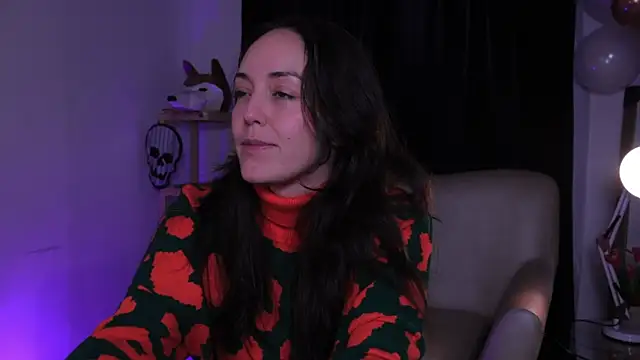 Snapshot of molly_marmalade_ chatting on 10-29-25, 02:30 molly marmalade online show from 10-29-25, 02:30