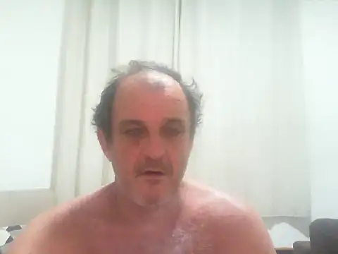 Snapshot of ConradinhoBR50 chatting on 09-29-25, 01:33 ConradinhoBR50 online show from 09-29-25, 01:33