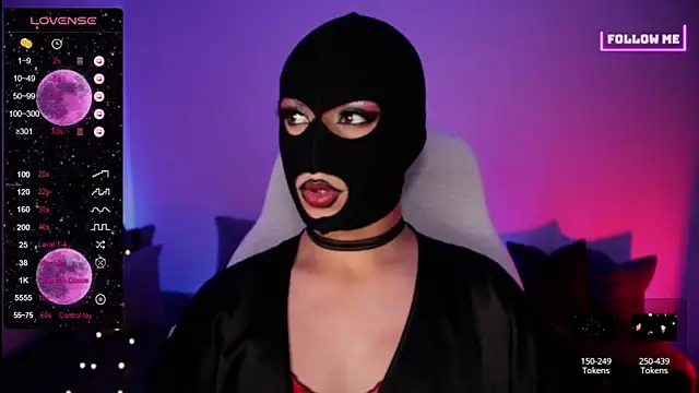 Bigfemblue online show from 12-31-24, 03:23