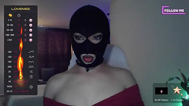 Bigfemblue online show from 11-18-25, 06:56