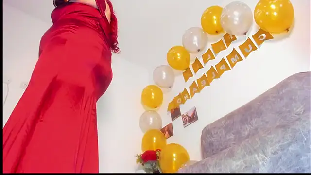 Snapshot of MIss_Kendall_ chatting on 03-07-25, 11:27 MIss Kendall online show from 03-07-25, 11:27