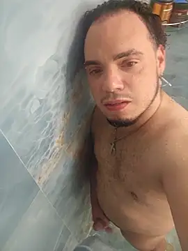 Snapshot of latinoflpr chatting on 11-27-25, 09:28 latinoflpr online show from 11-27-25, 09:28