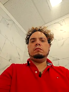 Snapshot of latinoflpr chatting on 01-31-26, 08:18 latinoflpr online show from 01-31-26, 08:18