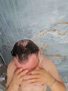 latinoflpr online show from 04-13-26, 10:26