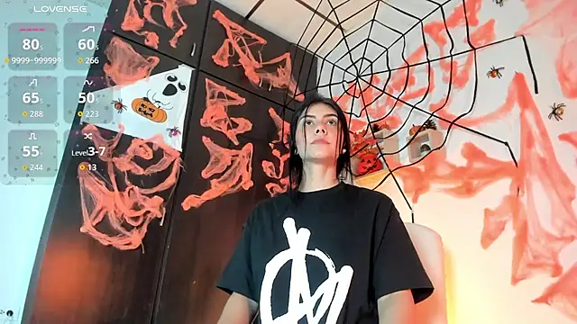 Snapshot of Lisvandr chatting on 10-14-25, 09:37 Lisvandr online show from 10-14-25, 09:37