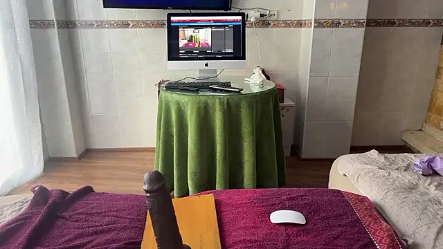 pinkgirls18 online show from 12-22-24, 09:22