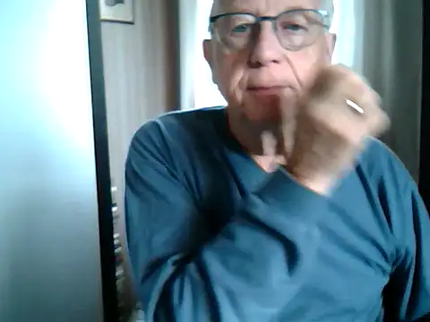 johnjohn622662 online show from 10-02-25, 07:48