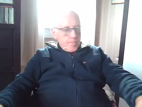 Snapshot of johnjohn622662 chatting on 04-03-26, 02:04 johnjohn622662 online show from 04-03-26, 02:04