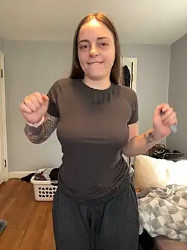 jaseyrae online show from 03-11-26, 04:35