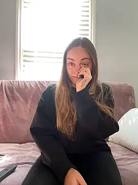 jaseyrae online show from 03-28-26, 03:55