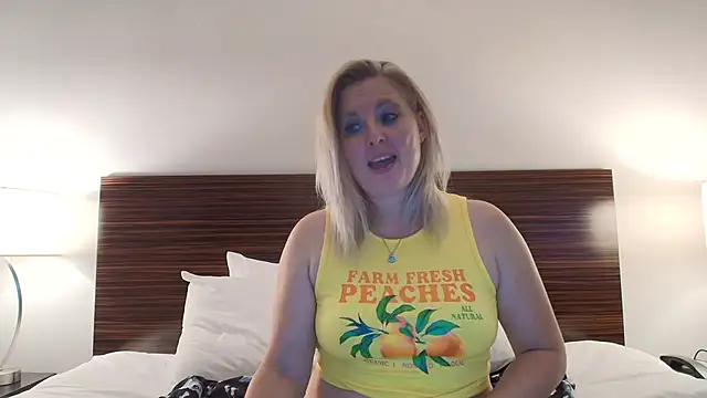 lisaxlovexxx online show from 03-12-26, 02:18