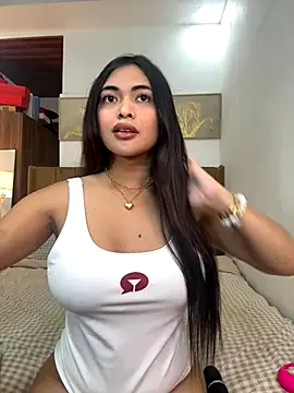 Snapshot of Bombshell_Ashy chatting on 11-25-25, 09:59 Bombshell Ashy online show from 11-25-25, 09:59