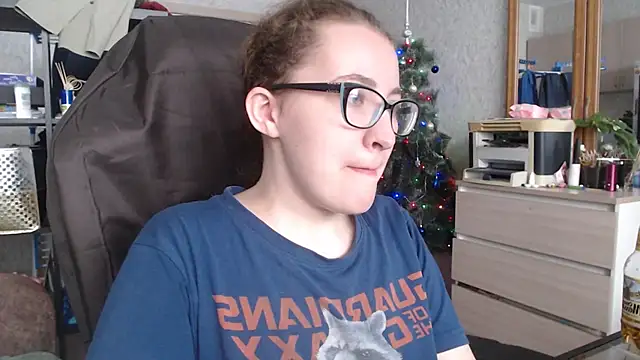 Snapshot of AnKey_Rayah chatting on 01-10-25, 05:37 AnKey Rayah online show from 01-10-25, 05:37