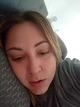 Snapshot of sofiabichota chatting on 09-26-25, 07:45 sofiabichota online show from 09-26-25, 07:45