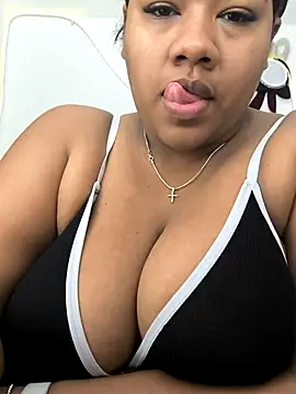 paola091 online show from 12-02-25, 11:37