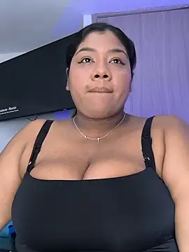 paola091 online show from 05-13-26, 09:33