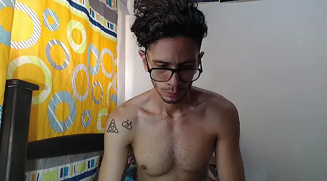 alisterxxx online show from 02-06-25, 10:10