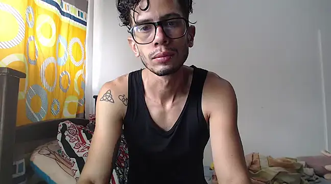 alisterxxx online show from 02-11-25, 02:24