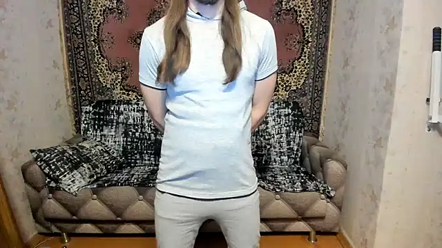 Snapshot of Marrymepls chatting on 02-01-25, 03:28 Marrymepls online show from 02-01-25, 03:28