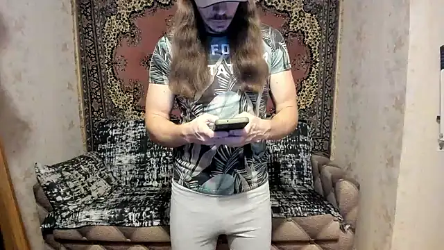 Snapshot of Marrymepls chatting on 02-03-25, 03:17 Marrymepls online show from 02-03-25, 03:17