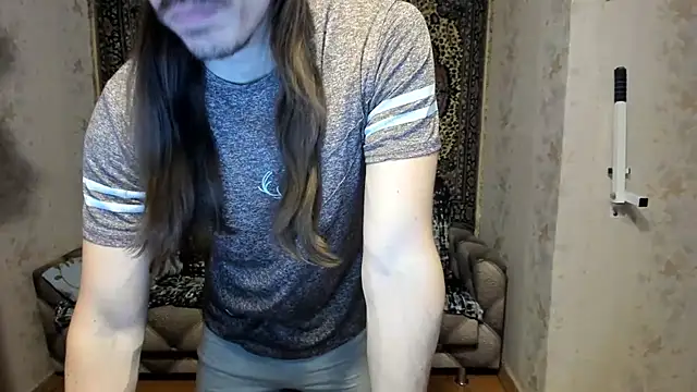 Snapshot of Marrymepls chatting on 02-19-25, 02:34 Marrymepls online show from 02-19-25, 02:34