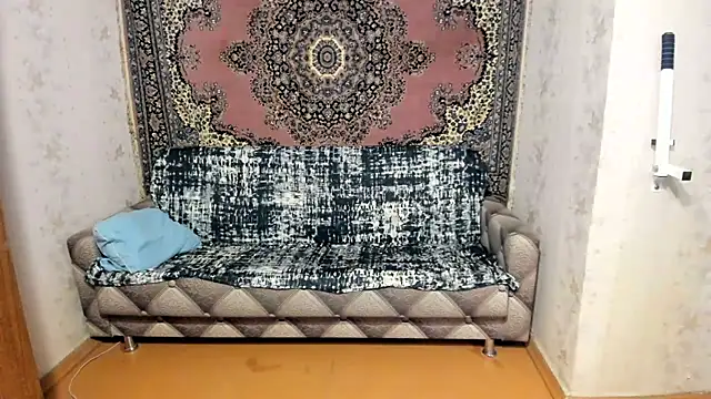 Snapshot of Marrymepls chatting on 02-20-25, 03:41 Marrymepls online show from 02-20-25, 03:41