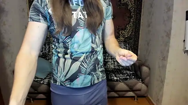 Snapshot of Marrymepls chatting on 03-08-25, 10:34 Marrymepls online show from 03-08-25, 10:34