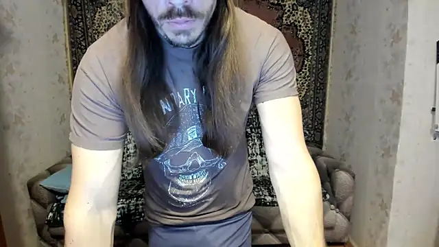 Snapshot of Marrymepls chatting on 03-10-25, 01:45 Marrymepls online show from 03-10-25, 01:45