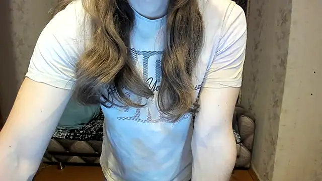 Snapshot of Marrymepls chatting on 03-14-25, 02:41 Marrymepls online show from 03-14-25, 02:41