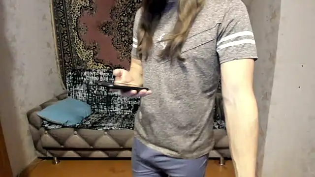 Snapshot of Marrymepls chatting on 03-15-25, 05:37 Marrymepls online show from 03-15-25, 05:37