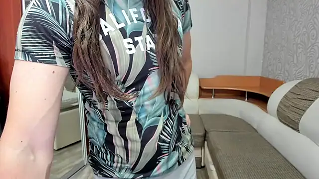 Snapshot of Marrymepls chatting on 10-08-25, 07:39 Marrymepls online show from 10-08-25, 07:39