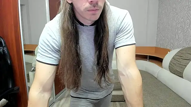 Snapshot of Marrymepls chatting on 10-16-25, 06:09 Marrymepls online show from 10-16-25, 06:09