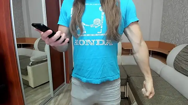 Snapshot of Marrymepls chatting on 11-02-25, 05:21 Marrymepls online show from 11-02-25, 05:21