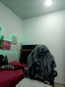 BustyMilf  online show from 12-21-25, 12:56